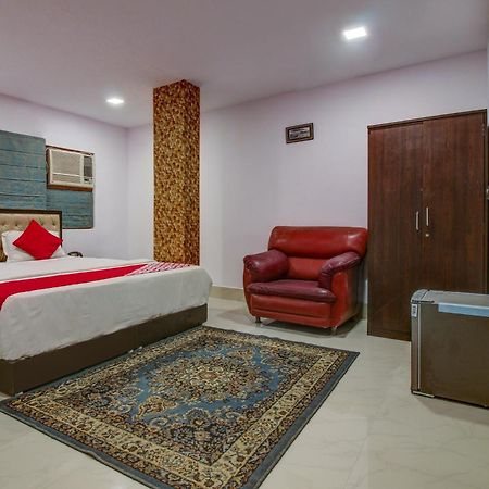 Oyo Flagship Spc & Span Hotell Jamshedpur Exteriör bild