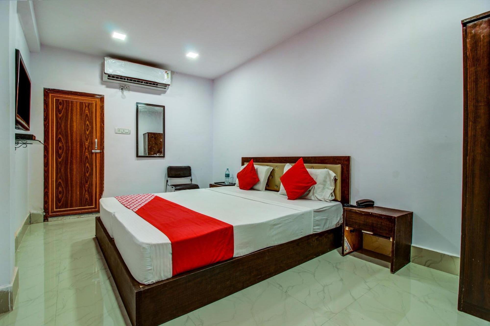 Oyo Flagship Spc & Span Hotell Jamshedpur Exteriör bild