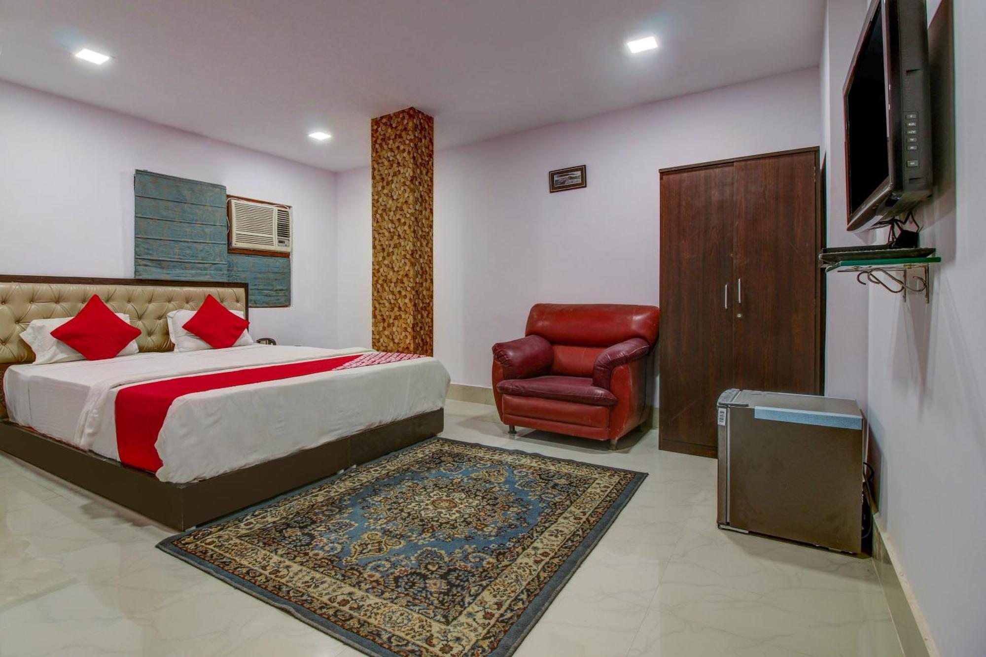 Oyo Flagship Spc & Span Hotell Jamshedpur Exteriör bild